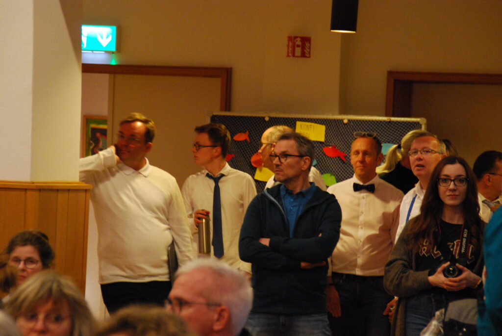 Doppelpack. unCHORrekt und Voicetoys. Vor dem Konzert. (Foto: Steffi)